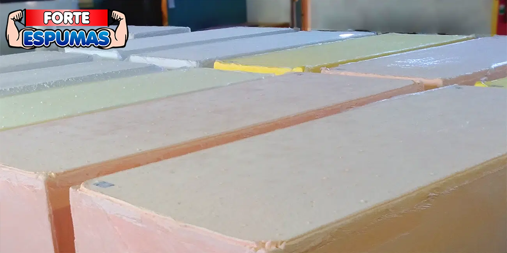 Espumas diversas por metro